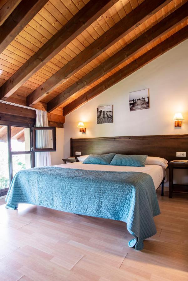 Apartamentos Aldea Del Puente Cangas de Onis Luaran gambar