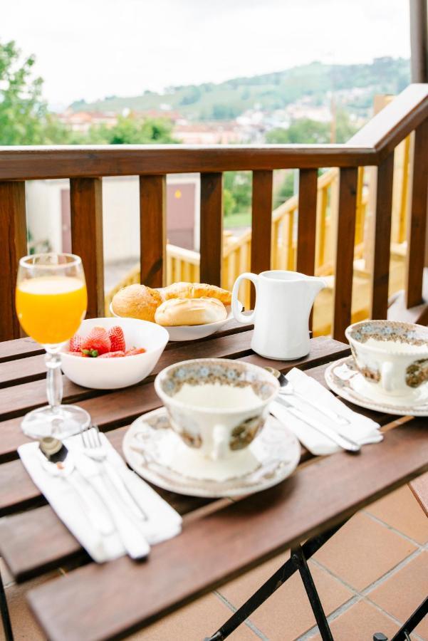 Apartamentos Aldea Del Puente Cangas de Onis Luaran gambar